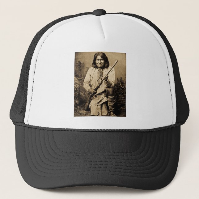 Boné Geronimo com rifle 1886 (Frente)