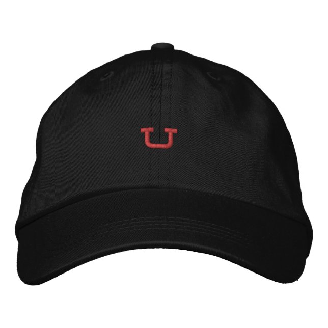Boné Gorro Bordado Monograma com Letra Inicial U Maiúsc (Frente)