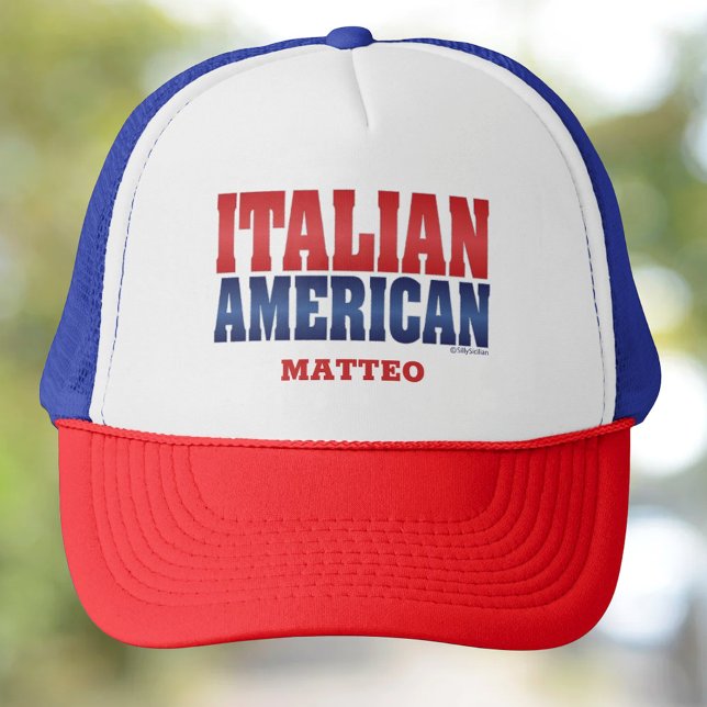 Boné Hat do Caminhoneiro Personalizado Italiano America (Italian American Bold Red and Navy Fonts Personalized Trucker Hat)