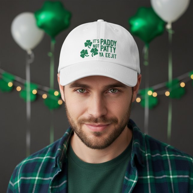 Boné Irish St Patricks Day Its Paddy Not Patty Ya Eejit (Irish St Patricks Day Its Paddy Not Patty Ya Eejit Embroidered Baseball Cap. Ireland humor )