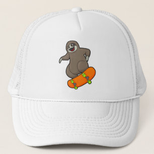 Boné Lama como skater com skate