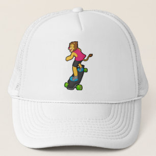 Boné Leão como skateboarder com skateboard