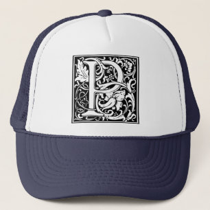 Boné Letra P Monograma Medieval Arte Nova