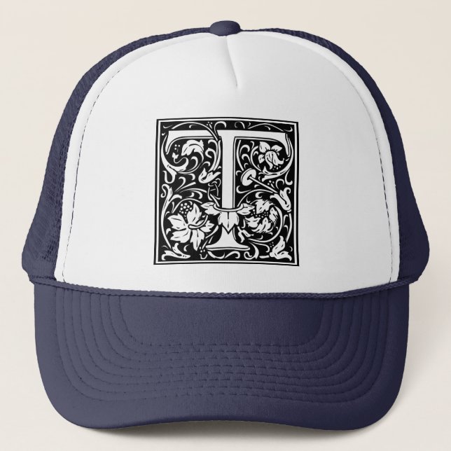 Boné Letra T Monograma Medieval Arte Nova (Frente)