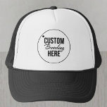 Boné Logotipo Personalizado Ou Swag Preto E Branco<br><div class="desc">Precisa de chapéus personalizados para a sua empresa? Então,  este moderno chapéu de caminhoneiro é para você! Personalize o logotipo padrão com a marca da sua própria empresa. Excelente para profissionais,  funcionários,  funcionarios e troca para seus clientes que desejam vestir e preparar sua marca.</div>