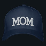 Boné Mãe Simples Típica Moderna Personalizada<br><div class="desc">Mãe Simples Tipografia Moderna Personalizada O Boné Baseball Bordado apresenta o simples texto bordado moderno "Mãe". Perfeito como presente para a mãe no Dia de as mães,  Natal,  aniversário e muito mais. Criado pelo Evco Studio www.zazzle.com/store/evcostudio</div>