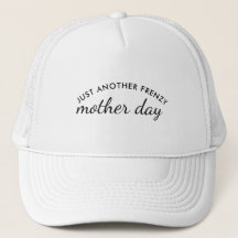 Manic Momday | Design de Pun Moderno e Divertido p