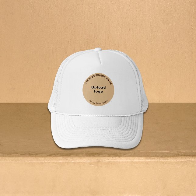 Boné Marca de negócios leve e redonda no carrinho (Light brown round business brand on trucker hat)