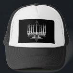 Boné Menorah<br><div class="desc">Trabalhos artísticos originais por Thedustyphoenix.</div>