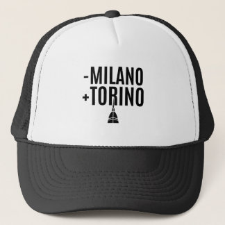 Boné Menos Milão, Mais Turim - Ironia Savoiana