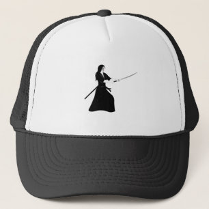 Boné Mulher Samurai Guerreira com Espada