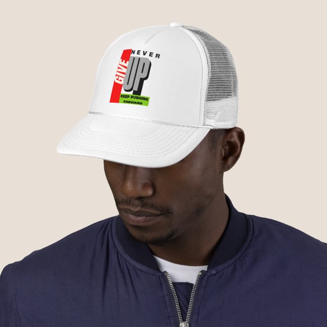 Boné Never Give Up – Keep Pushing Forward hat (In Situ)