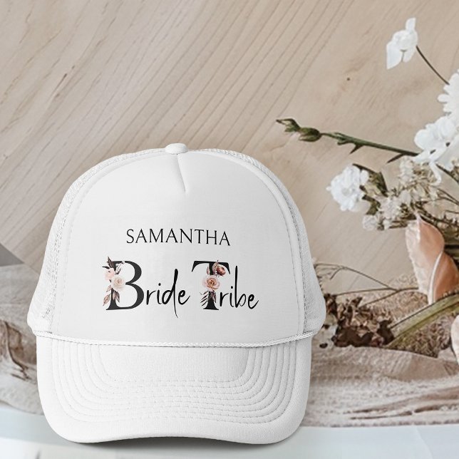 Boné Noiva Tribo Boho Letras Florais Despedida de Solte (Bride Tribe bachelorette cap with boho floral letters)