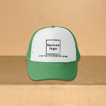 Boné Nome da empresa e Logotipo Green and White Trucker<br><div class="desc">Trucker que você pode personalizar para colocar seu nome de negócios. Você pode dar a ele um item ou um presente para seus clientes. Você também pode incluí-lo em seus materiais de marketing para anunciar sua empresa ou em seus produtos de promocional para promover seu nome de marca. Chapéu de...</div>