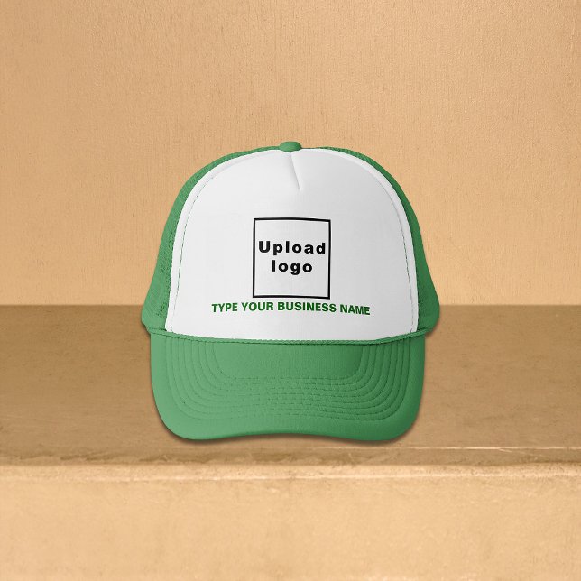 Boné Nome da empresa e Logotipo Green and White Trucker (Green business brand on trucker hat)