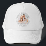 Boné O melhor Pai do mundo por foto simples e clássica<br><div class="desc">Este design simples e clássico é composto por tipografia serif e adiciona uma foto personalizada. "O melhor Pai por par do mundo" rodeia o quadro.</div>