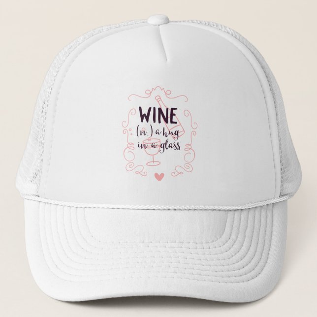 Boné O vinho engraçado é um abraço em um vidro (Frente)