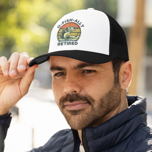 Boné Ofishally Retired Funny Fishing (Criador carregado)