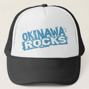 Boné Okinawa balança o chapéu