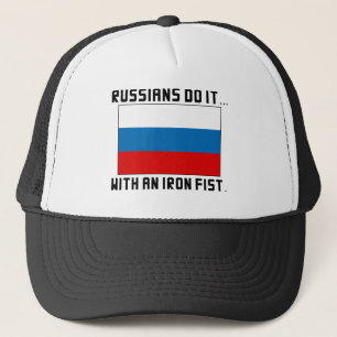 Boné Os Russos Fazem... Com um Punho de Ferro
