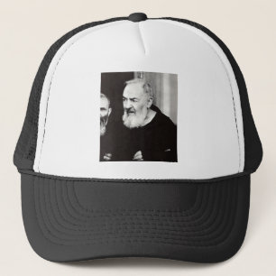 Boné Padre Pio 102.jpg