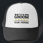 Boné Padrinho de casamento Personalizado do Grupo<br><div class="desc">Grupo de Equipe | PADRINHO DE CASAMENTO | SOLTEIRO | Chapéu Branco Negro O nome e o papel do grupo podem ser facilmente personalizados com os nomes do esquadrão do seu grupo, por exemplo, noivo, melhor homem, padrinho de casamento, pai do noivo e outros. Um na moda e design moderno...</div>