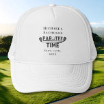 Boné Par Tee Time Hat | Fim de semana de golfe Solteiro<br><div class="desc">Par Tee Time Hat | Os chapéus personalizados do Solteiro Golf Weekend são os guardas perfeitos para seus amigos lembrarem seu dia especial. Saúde a uma despedida de solteiro divertida e memorável! Adicione seu texto personalizado a este design usando as caixas "Editar este modelo design" no lado direito do item,...</div>
