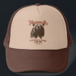 Boné Parque Nacional do Yosemite Grizzly Bear Californi<br><div class="desc">Pronto para embarcar na sua aventura ao ar livre? Esta camiseta do Parque Nacional Yosemite é uma escolha perfeita. Com um urso negro ousado e paisagem florestal cênica, esta camisa vai inspirá-lo a explorar e abraçar a natureza. Solte seu explorador interno e não perca essa chance de trazer a natureza...</div>