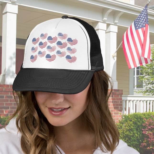 Boné Patriótico Azul Branco da bandeira americana (Cute Patriotic American Flag Rustic Heart Pattern Trucker Hat)