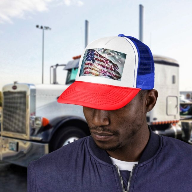 Boné Plano de fundo do Fireworks  (If you're in a patriotic mood, break out the Fireworks Backdrop Trucker's Hat!)