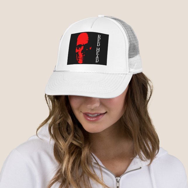 Boné Red Head Trucker Hat (In Situ)