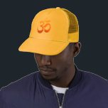Boné Símbolo Om Mantra Personalizado Mens Mulheres Unis<br><div class="desc">Meditação Personalizada de Símbolo Om Mantra Yoga Asana Relax Amarelo Laranja Dourado Sun Inspirational Sunrise Elegante Modelo Masculina Unisex Baseball & Trucker Hats / Bonés femininas.</div>