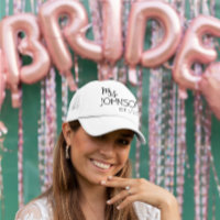 Sra. Name Newlywn Bride Monograma