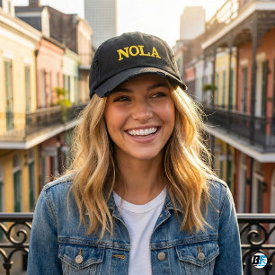 Boné Tipografia Preta e Dourada NOLA Nova Orleans Embro