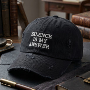 Boné Tipografia Serif Distressed Vintage Silence Is My