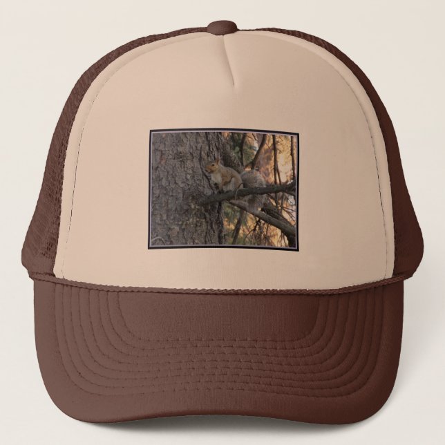 Boné Tree Squirrel Trucker Hat (Frente)