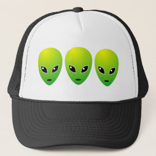 Boné Três Aliens Verdes