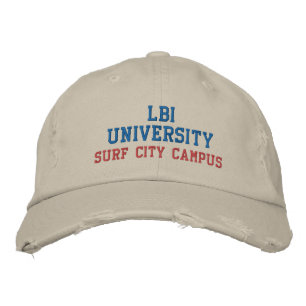 BONÉ UNIVERSIDADE DO LBI MARCADA COMERCIALMENTE COM HAT