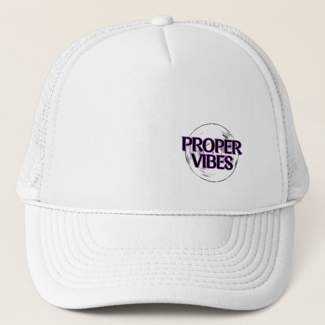 Boné Vibrações Adequadas Preto e Roxo com vinil (Frente)