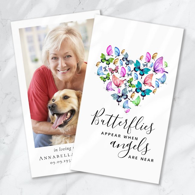 Borboletas aparecem anjos próximos ao cartão memor (Criador carregado)