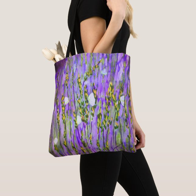 Borboletas Na Lavanda Tote Bag (Close Up)