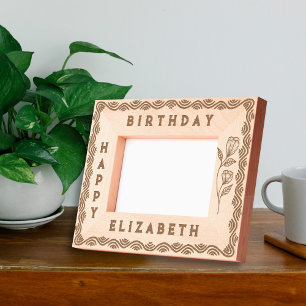 Borda de Aniversário Decorada Elegante com um nome