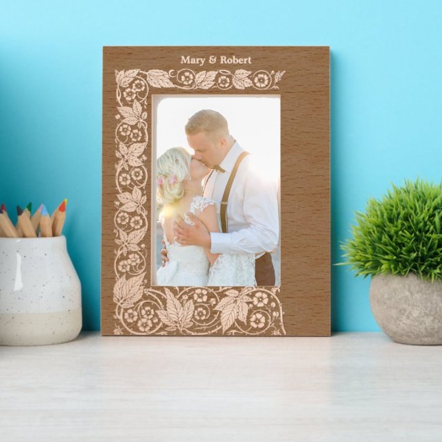 Borda do Vinho das Flores de rosa (Criador carregado)