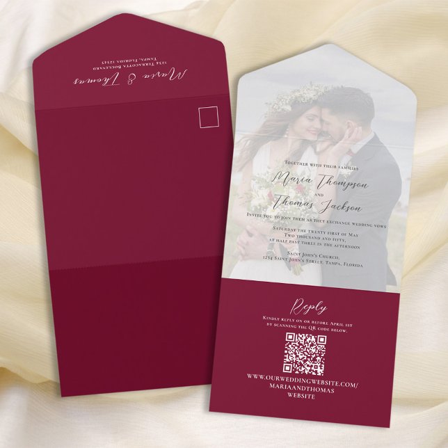 Borgonha de Foto Vellum Elegante | Código QR (Criador carregado)
