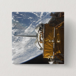 Bóton Quadrado 5.08cm A baía de carga da Space Shuttle Atlantis recuou