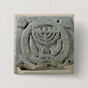 Bóton Quadrado 5.08cm Alivio que descreve um menorah