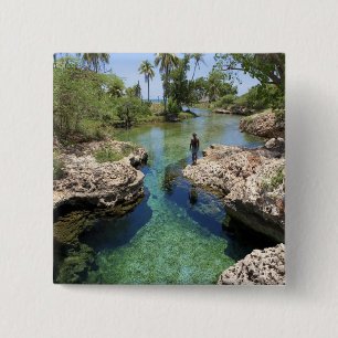 Bóton Quadrado 5.08cm Alligator Hole, Black River Town, Jamaica