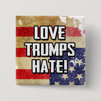Bóton Quadrado 5.08cm Amor Trumps Hate