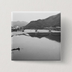 Bóton Quadrado 5.08cm Ásia, Japão, Iwakuni. Pescadores e histórico