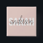 Bóton Quadrado 5.08cm Beleza Rosa Moderna Pastel Personalizada Seu Nome<br><div class="desc">Beleza Rosa Moderna Pastel Personalizada Seu Nome</div>